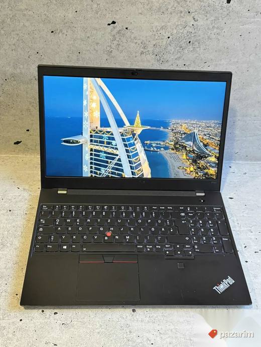 Lenovo Thinkpad P15v/15.6 IPS Touch/i7-10875H/32GB/SSD 1TB