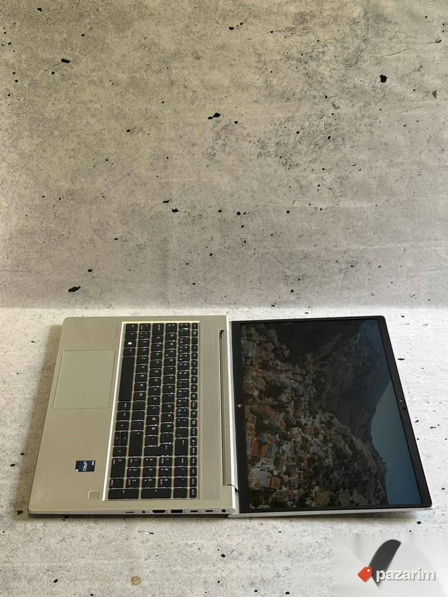 HP Elitebook 650 G10/15.6 IPS/INTEL CORE I5-1335U/32GB/512 5