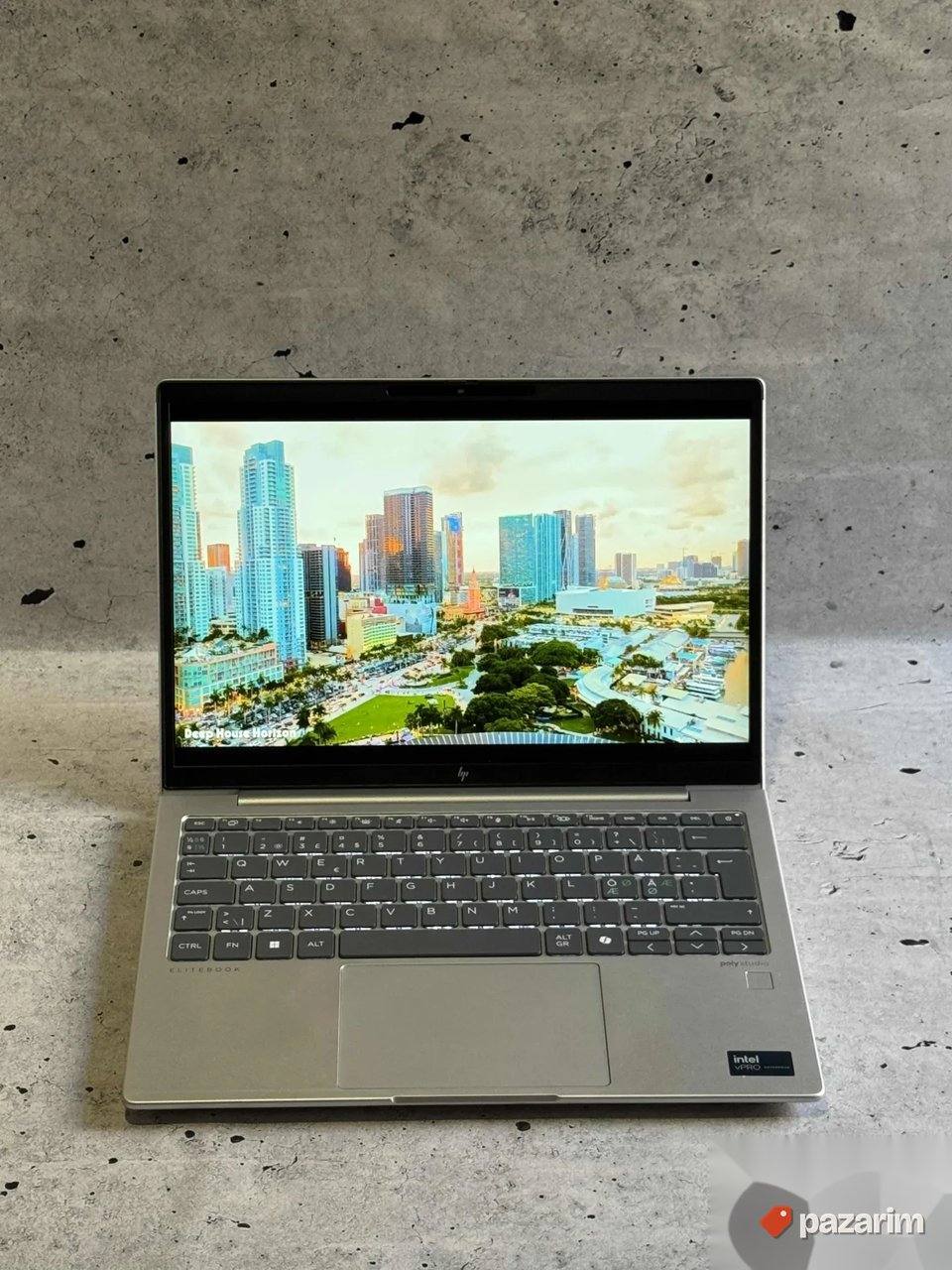 HP Elitebook 630 G11/13.3/ULTRA 5 135U/16GB DDR5/512 1
