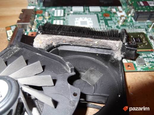 Čiscenje laptop-a i zamena paste / Top Computers