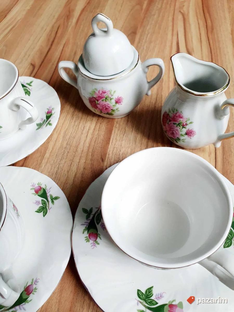 Akcija! Čajni set od porcelana UVOZ 8