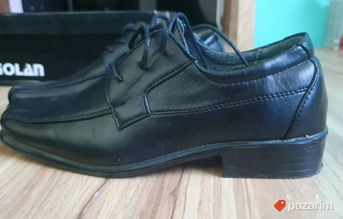 Elegantne muške cipele marke Giolan, broj 36. 1
