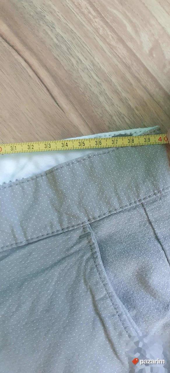 Muške bermude u bež boji broj 44 6
