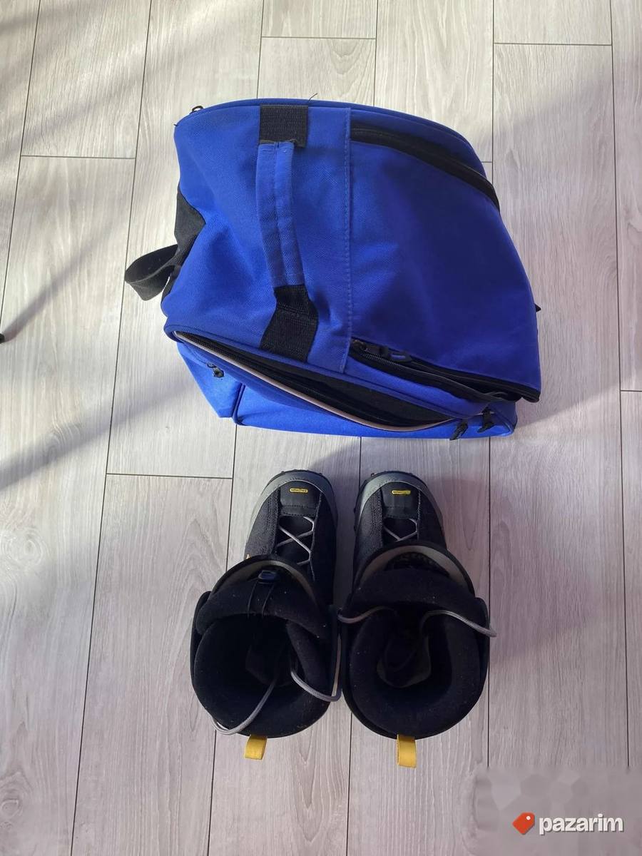 Salomon snowboard čizme 42 očuvane, torba na poklon 2