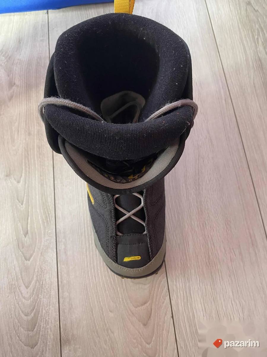 Salomon snowboard čizme 42 očuvane, torba na poklon 4