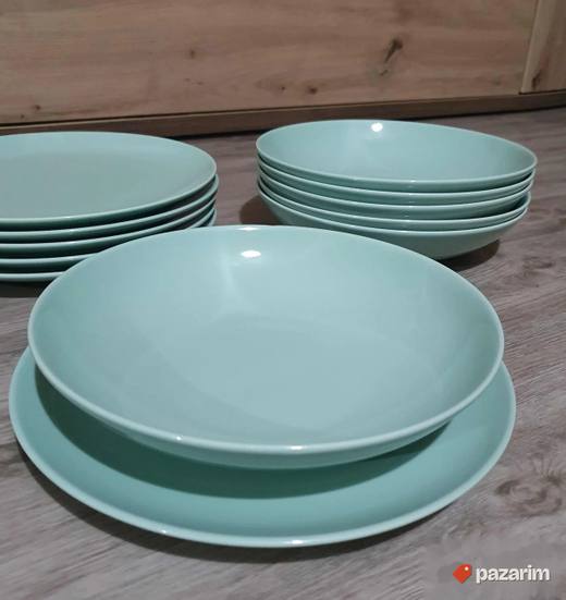 Ikea set tanjira 6 plitkih i 6 dubokih