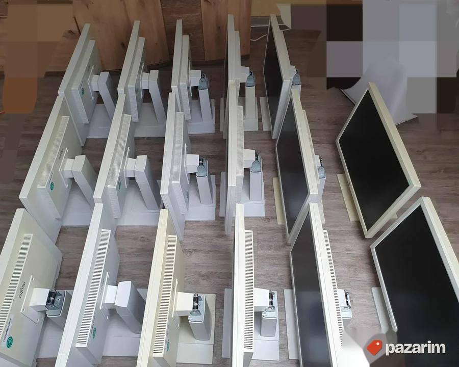Fujitsu LCD monitori 22 inča 7