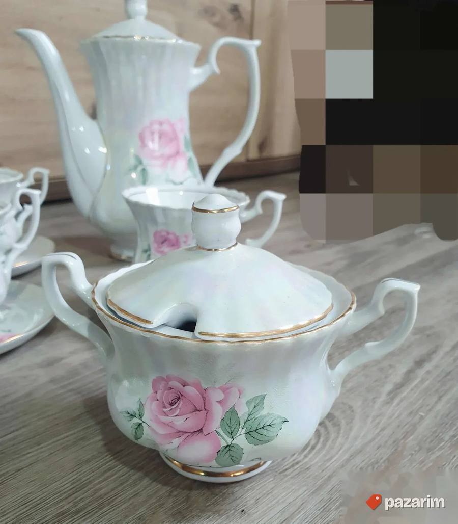 Prelep porcelanski servis za kafu/čaj za 12 osoba 3
