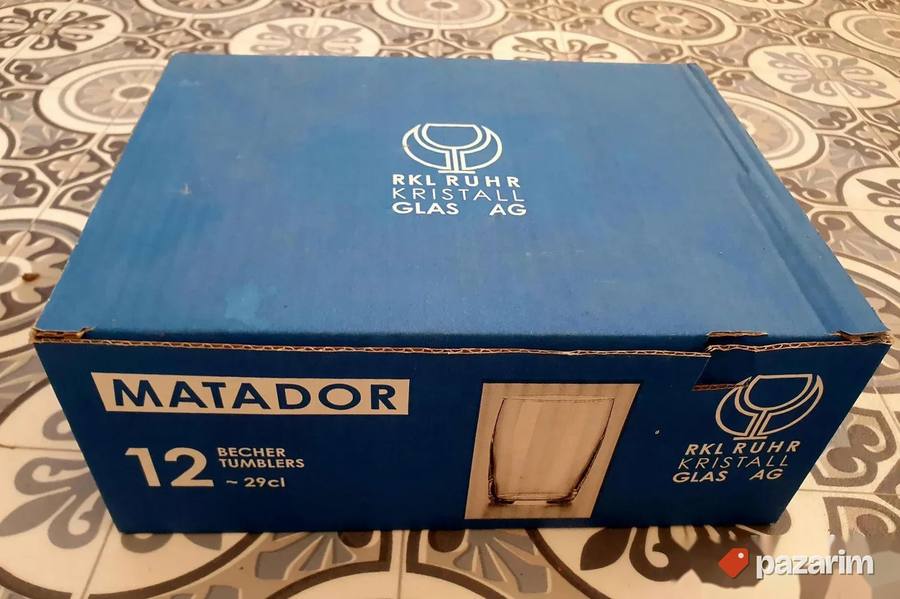 Set od 12 vintage staklenih čaša sa vinskim motivom novo 3