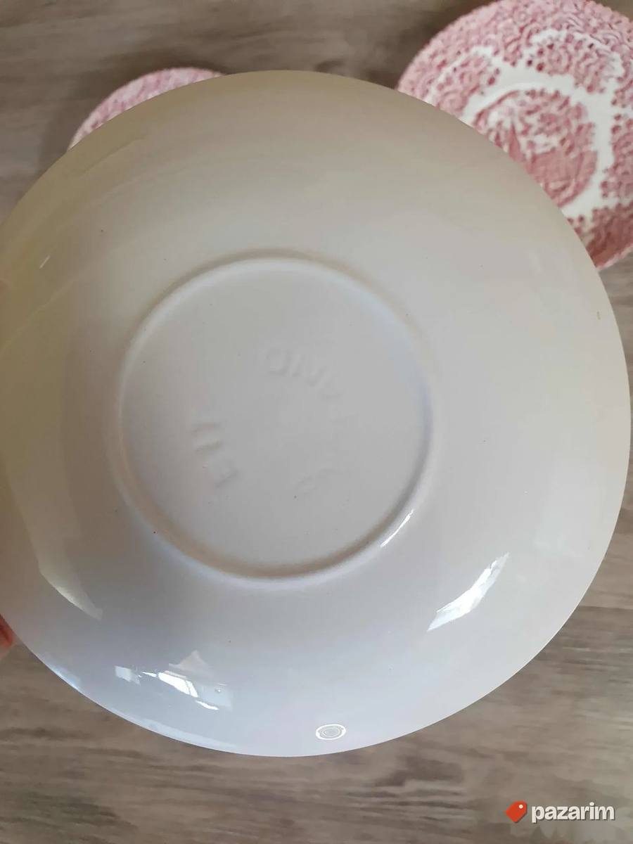Prelepi mali engleski vintage tanjiri 3 komada 3