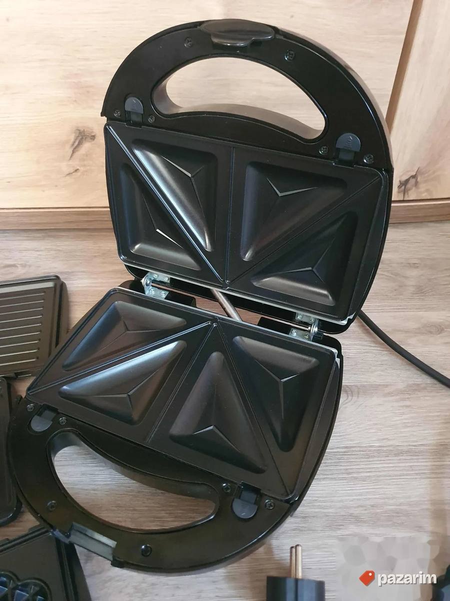 4 u 1 aparat za sendviče, vafle i gril 760W, kao nov 6