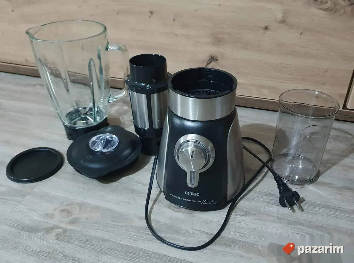 Solac Professional Mixer 1000W sa dodatnom opremom 1