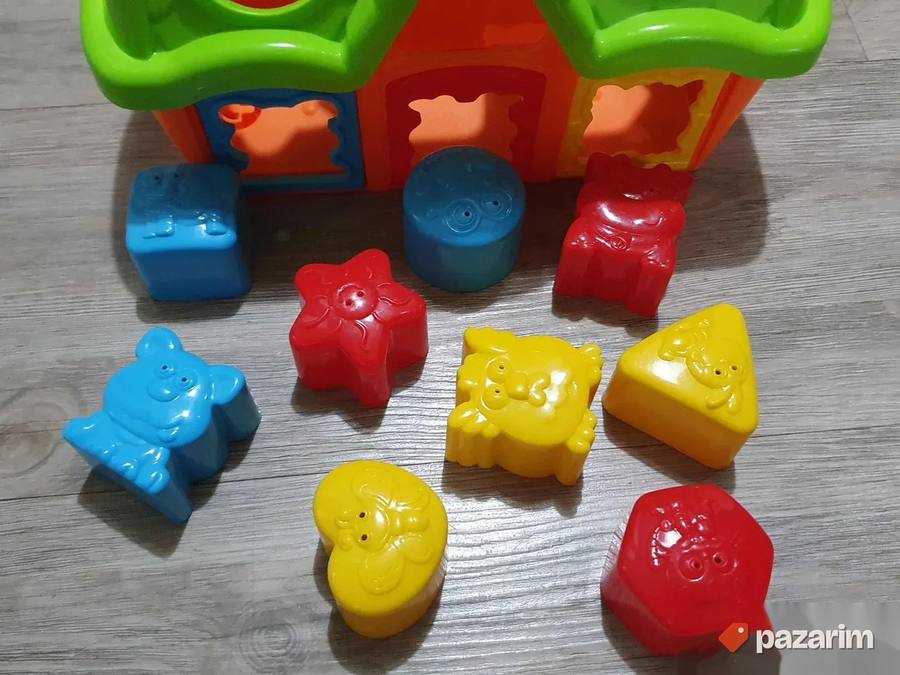 Playgo edukativna kućica umetaljka sa oblicima 3