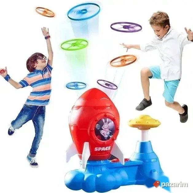 Raketa izbacuje leteće tanjire za decu 1