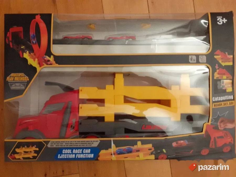 Kamion katapultirano izbacuje 8 autica igracka 3