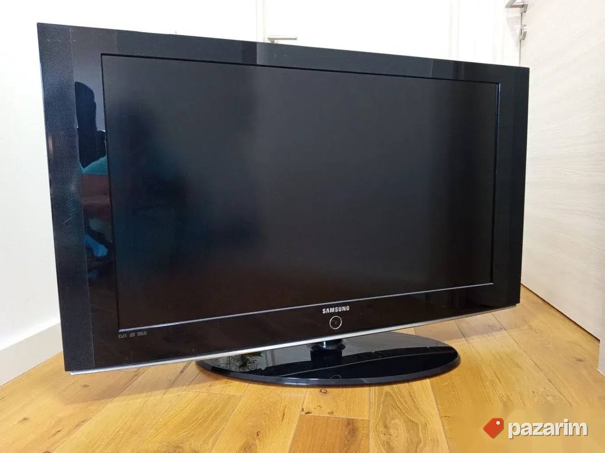 Veliki televizor SAMSUNG LE40S86BD 1