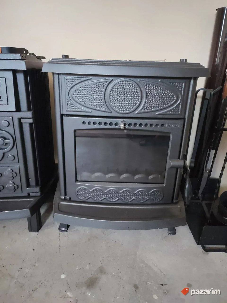 Amity 2 glass kamin pec od gusa 1