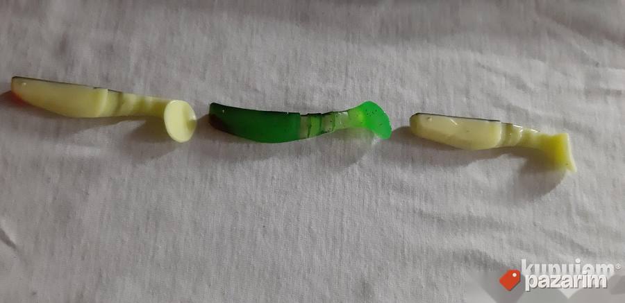 silikonske sedove 7cm 20komada 2