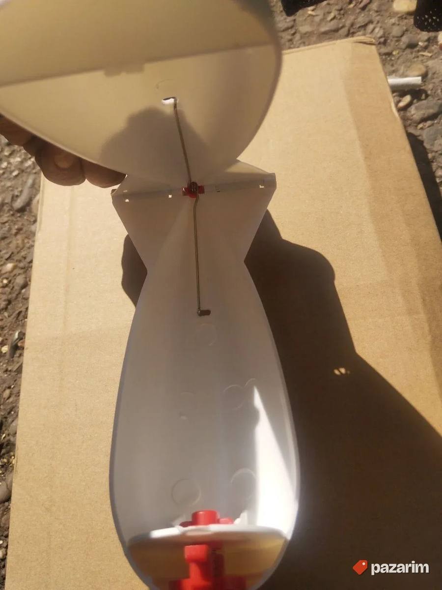 Spomb rakete bele boje 4