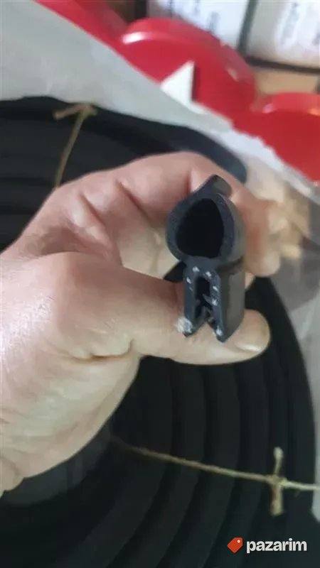 Keder zadnjih vrata Fiat Doblo