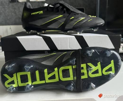 Prodajem kopacke nove 41 1/3. Adidas Predator Black Pro.