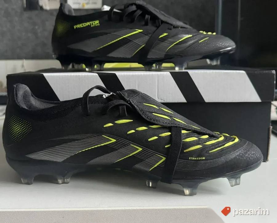 Prodajem kopacke nove 41 1/3. Adidas Predator Black Pro. 3