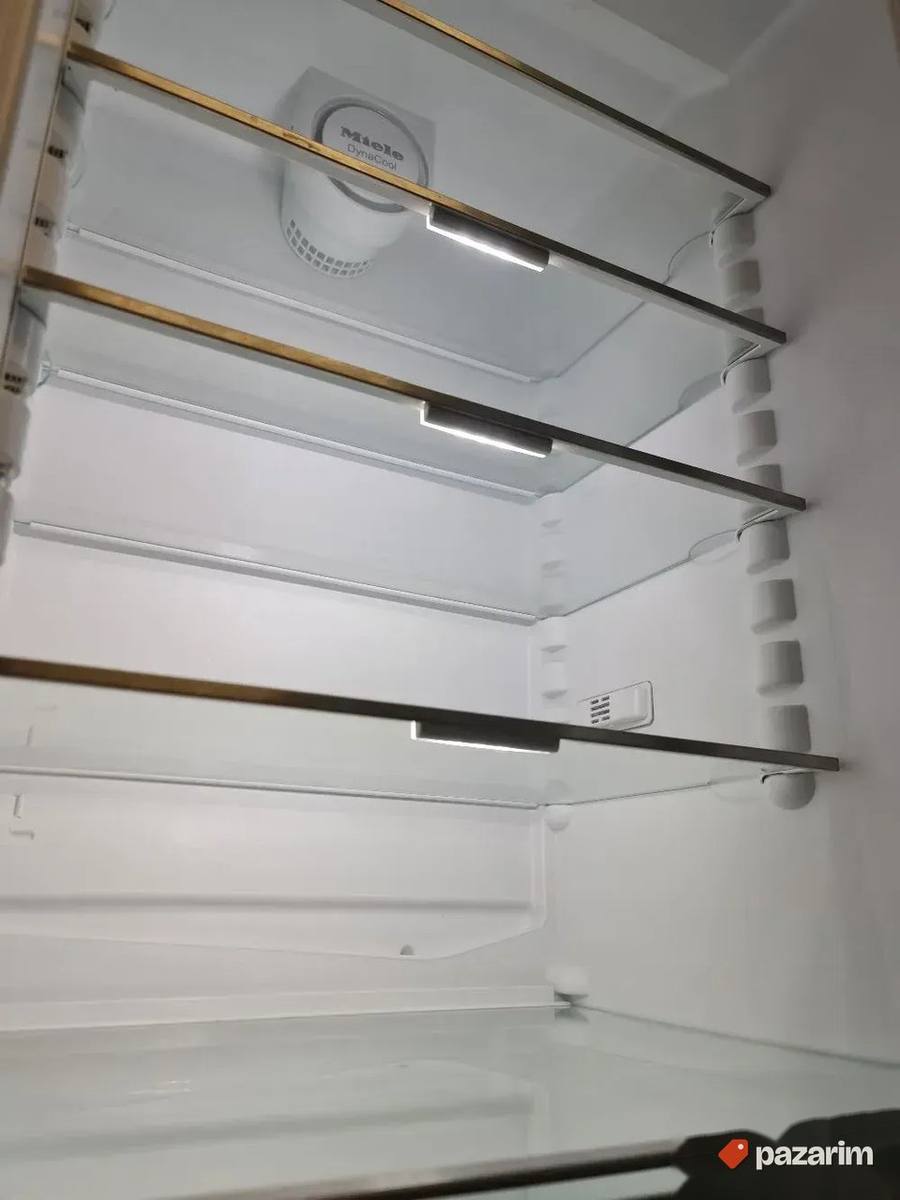 Miele ugradni frizideri i kombinovani frizideri 8