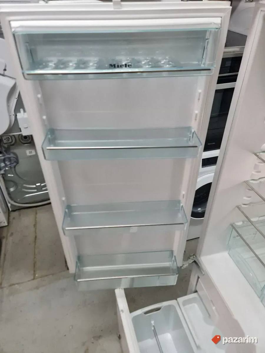 Miele ugradni frizider sa komorom 177cm 3