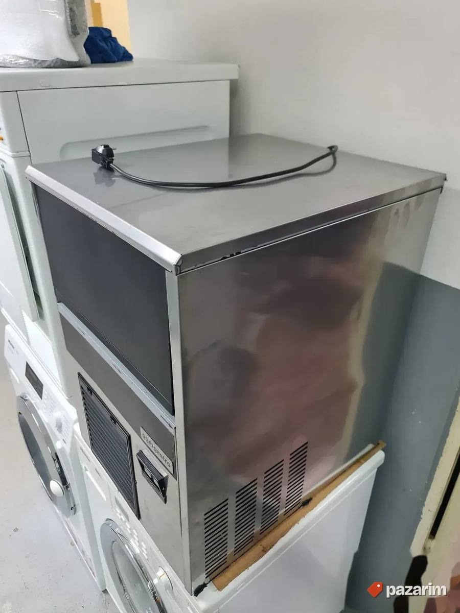 Profesionalni ledomat ggmgastro 4