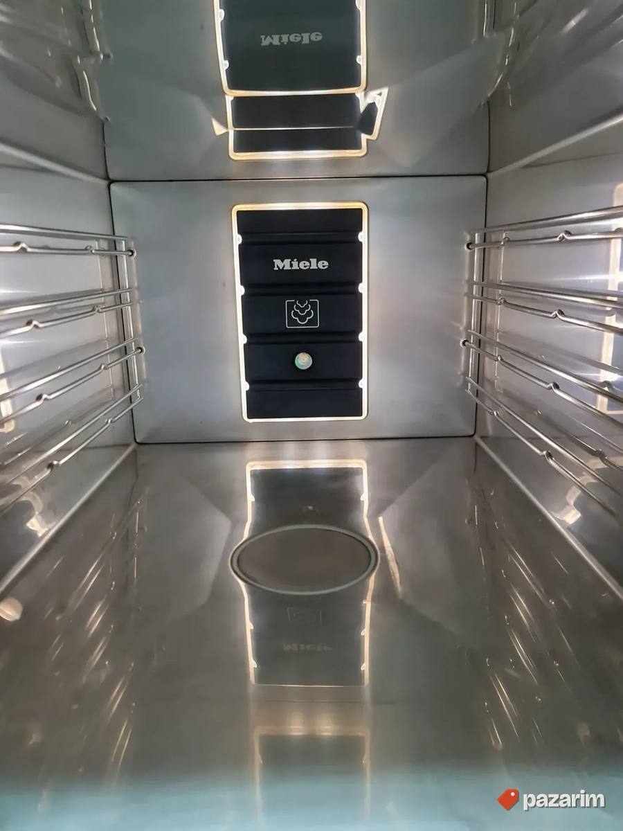 Miele parna rerna DG 6400 ED/CS/D 3
