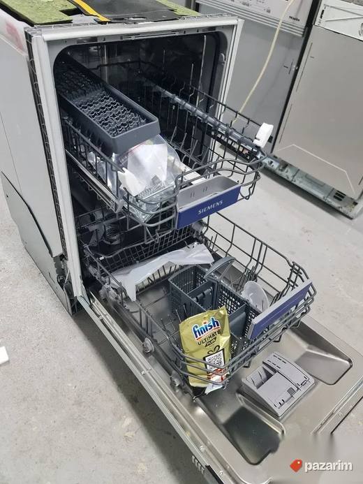 Simens NOVA masina za sudove 45cm