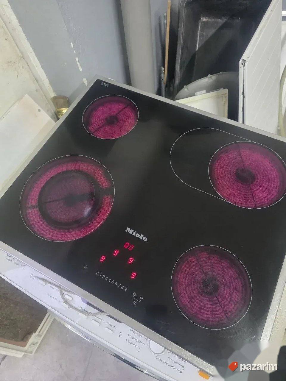 Miele staklo-keramicka ploca iz uvoza 1