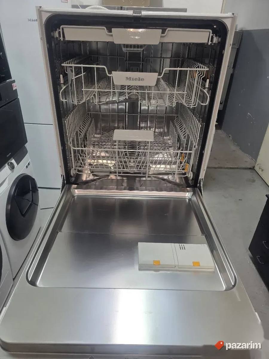 Miele podpultna - polu ugradna 60cm masina za sudove 2025god 4