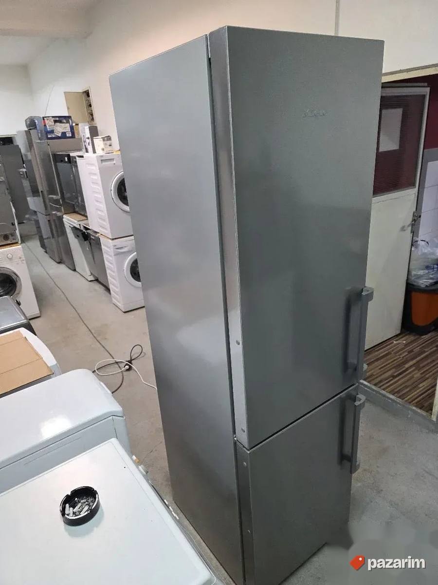 Miele kombinovani frizider KFN 4797 CD iz uvoza NOV 5