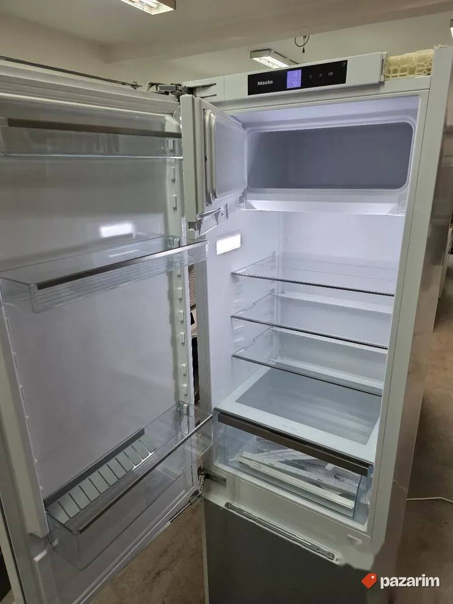 Miele ugradni frizider 2025god. NOV 2