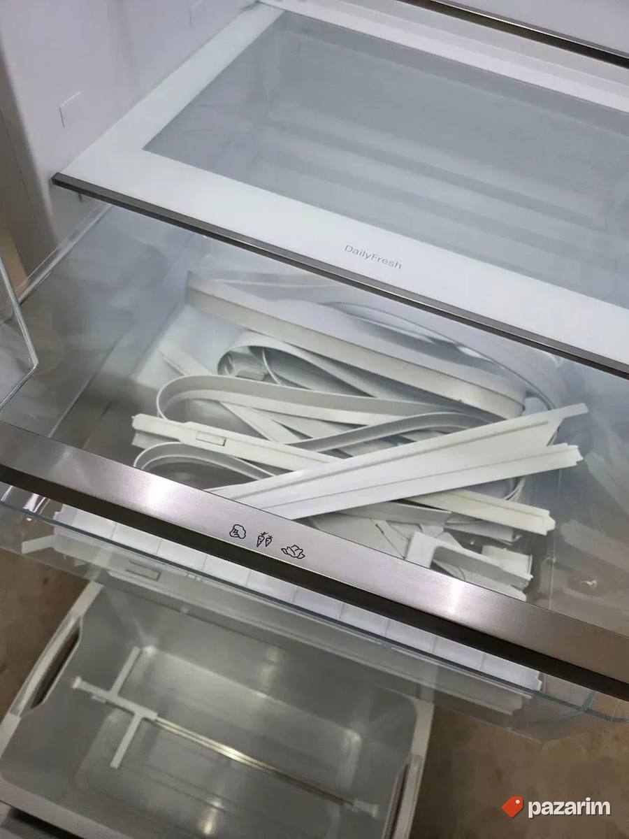 Miele ugradni frizider 2025god. NOV 4