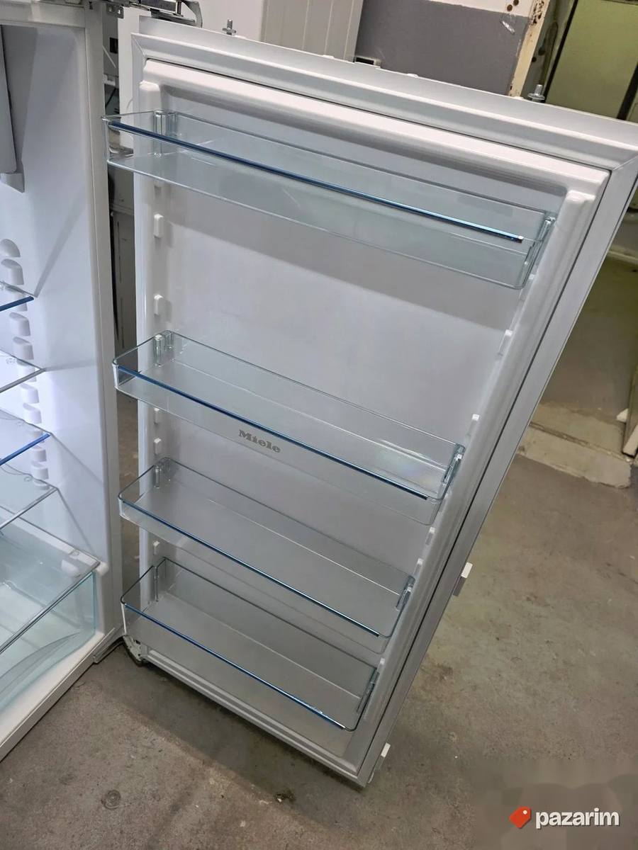 Miele ugradni frižider 122cm sa komorom 4