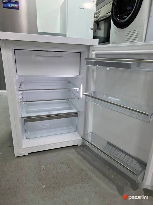 Miele K 4002 D WS samostojeći frižider sa malim zamrzivačem