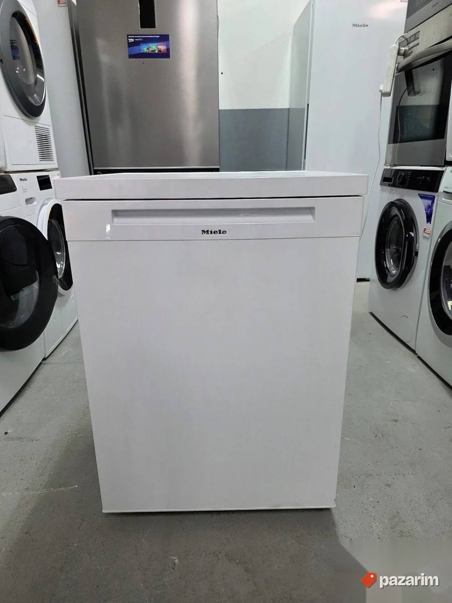 Miele K 4002 D WS samostojeći frižider sa malim zamrzivačem 2