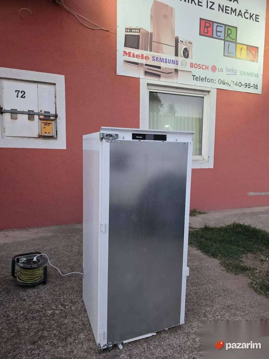 Miele premium K 7373 B ugradni frižider 122cm NOV 2