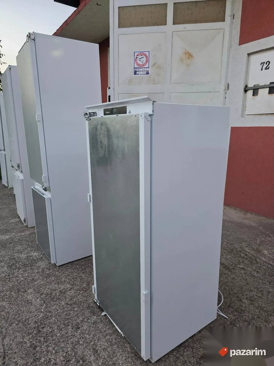 Miele premium K 7373 B ugradni frižider 122cm NOV 3