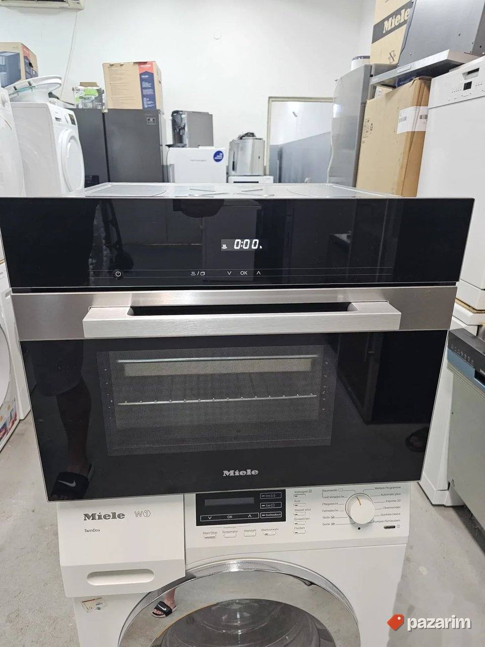 Miele DG 2840 ugradna parna rerna NOVA 1