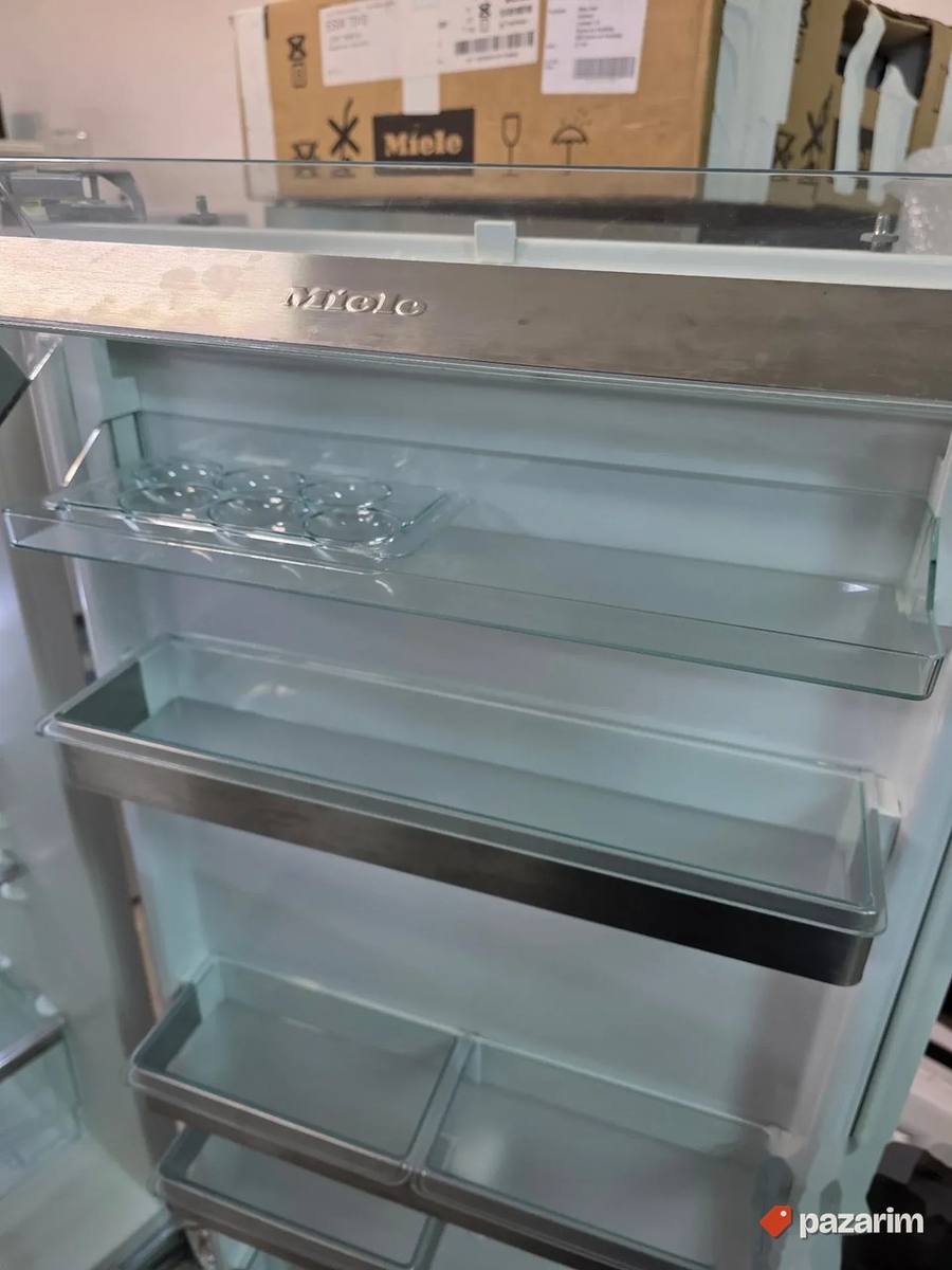 Miele KFN 9753 iD ugradni kombinovani frižider 7