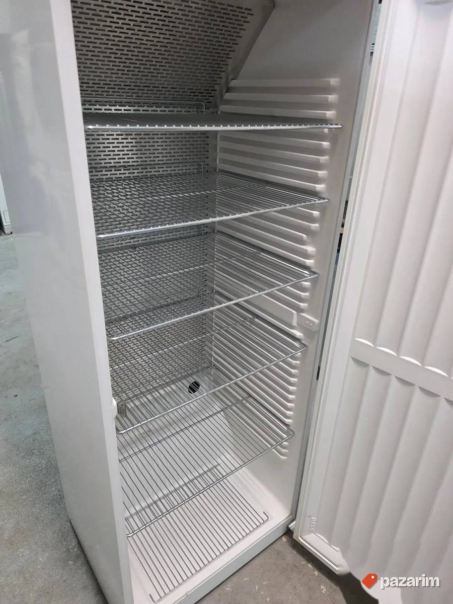 Liebherr Vinothek rashladna vitrina 8
