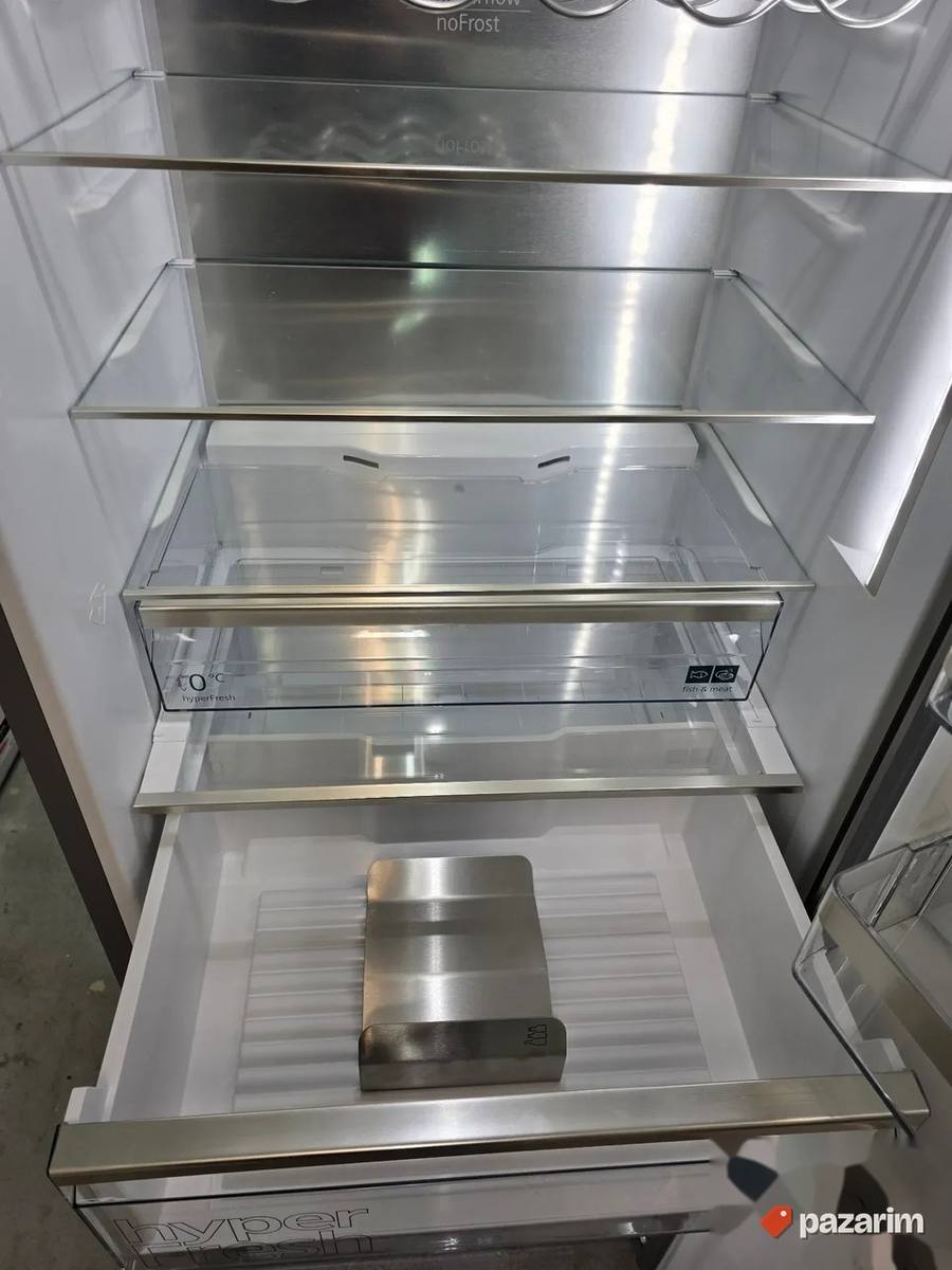 Simens iQ500 kombinovani frižider 440L potpuno NOV 8