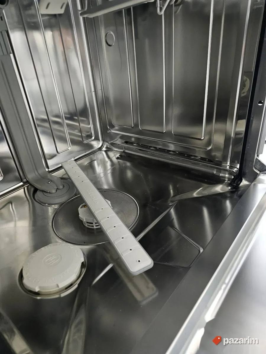 Miele XXL totalno ugradna mašina za sudove 7