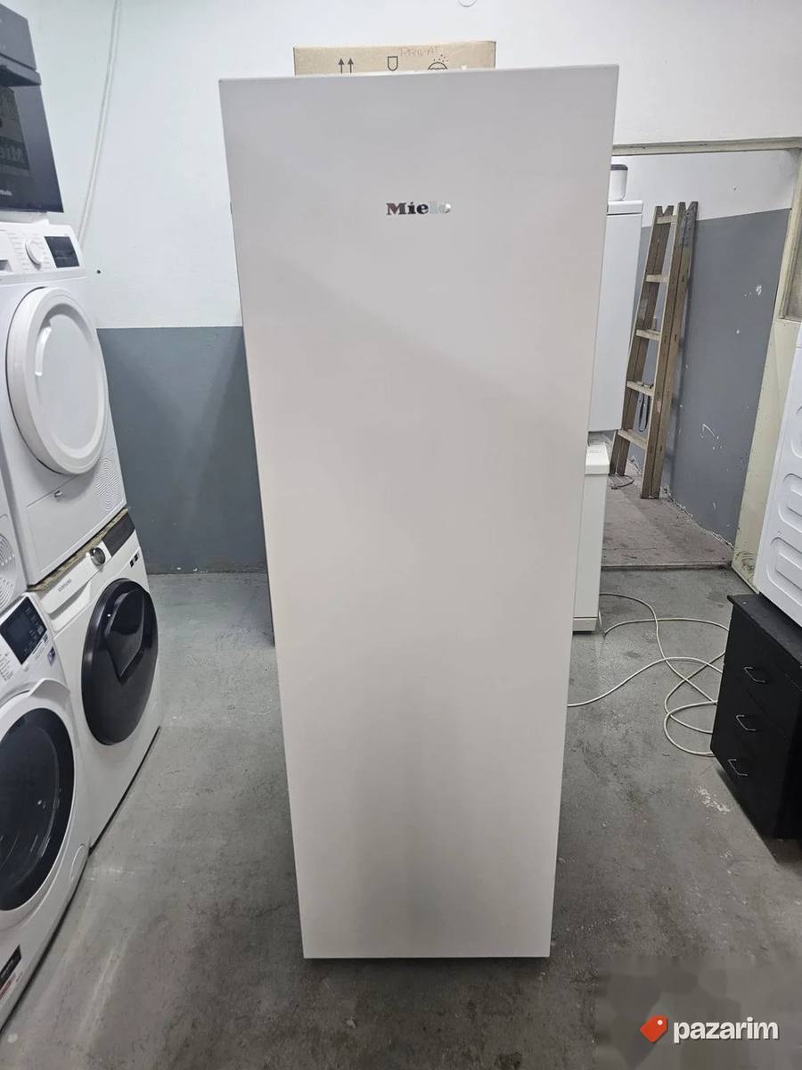 Miele zamrzivač 320L NOV izložbeni model 6