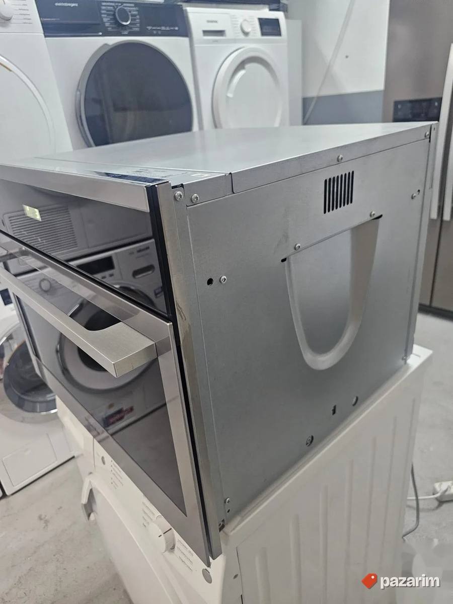 Miele DG 6100 ED/CS/D je ugradna parna rerna 7