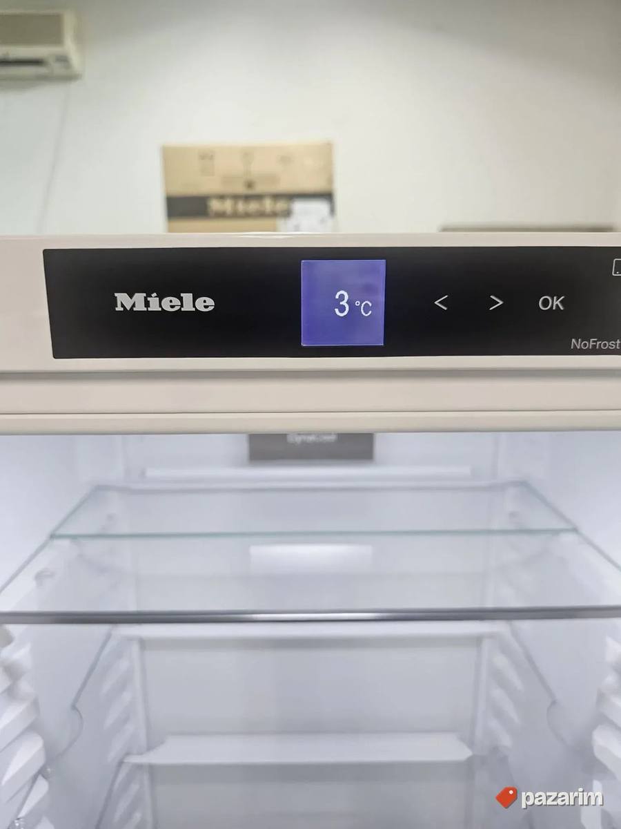 Miele KFN 7734 E NOV ugradni kombinovani frižider 3