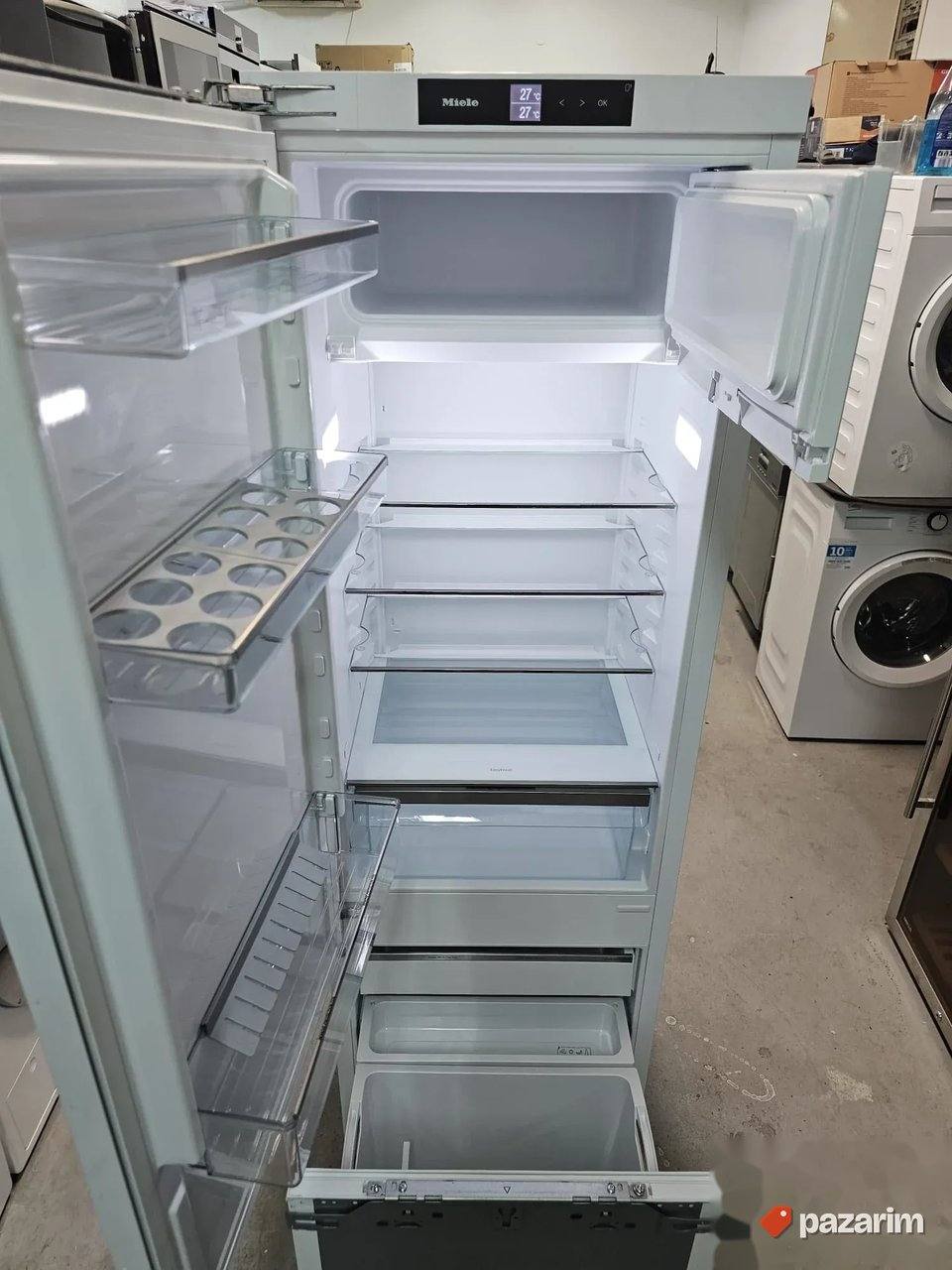 Miele K 7731 F potpuno NOV ugradni frižider 1
